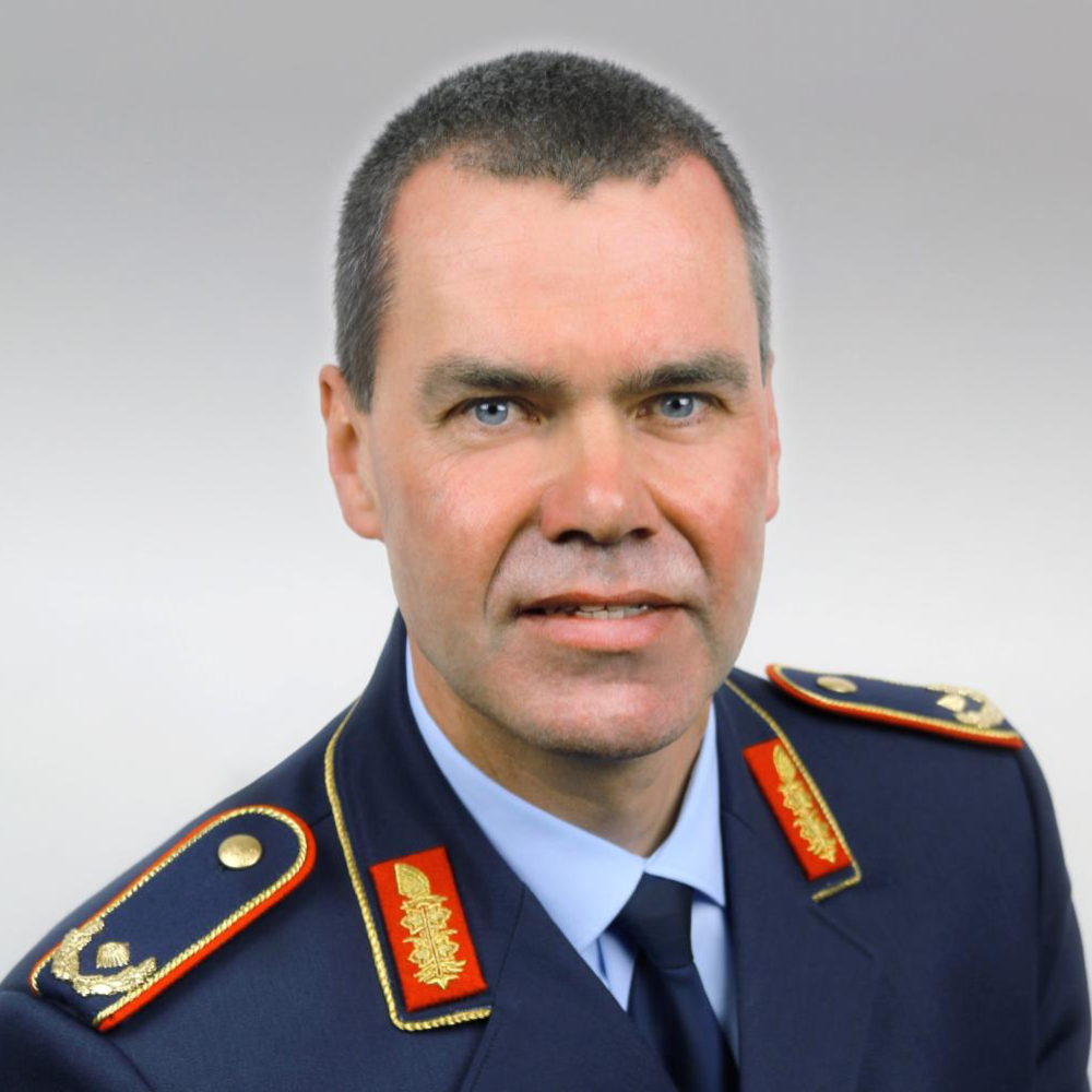 Portrait von General Dipl.-Ing. Gerald Funke